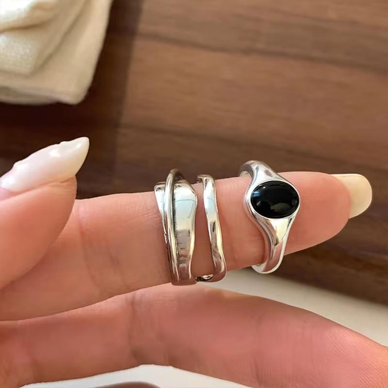 925 Silver Rings Fashion Hip Hop Vintage Couples Creative Black Stone Design Thai Silver Party Jewelry Birthday Gifts