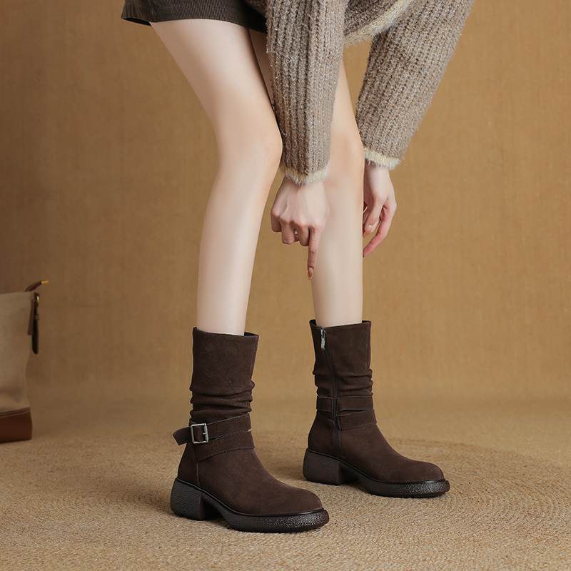 Krazing Pot Cow Suede Nubuck Pleated Decoration Autumn Winter Shoes Chunky Heels Size 43 Size 42 Round Toe Zipper Retro Fashion Mid-calf Boots
