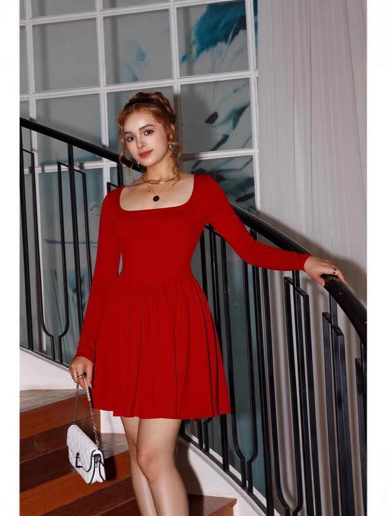 2026 European Fashion Women's Slim Fit Knit Bandage Dress with Square Neck and Long Sleeves