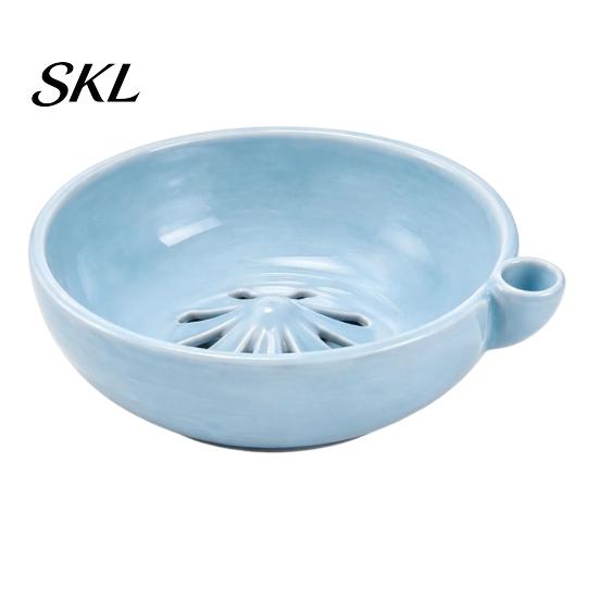 Draining And Rinsing Bowl Self Wash Bowl, with Hollow Drain Holes, Swirl-Flow Berry Kitchen Fruit Washer Washing Ceramic Rinse for Counter