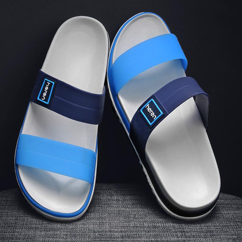 Men Slippers Outdoor Indoor Designer Summer Soft Black Slippers Men Thick Fashion Beach Platform Shoes Non-Slip Sandals