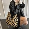 Summer Beach Straw Bag Women's 2025 New Versatile Shoulder Bag Messenger Bag Woven Tote Bag
