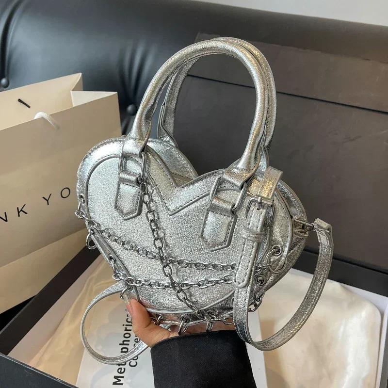 Torebki na ramię Love Heart Shape Crossbody dla kobiet Nowe torebki na ramię ze skóry syntetycznej Modny łańcuszek Designerski luksusowy srebrny