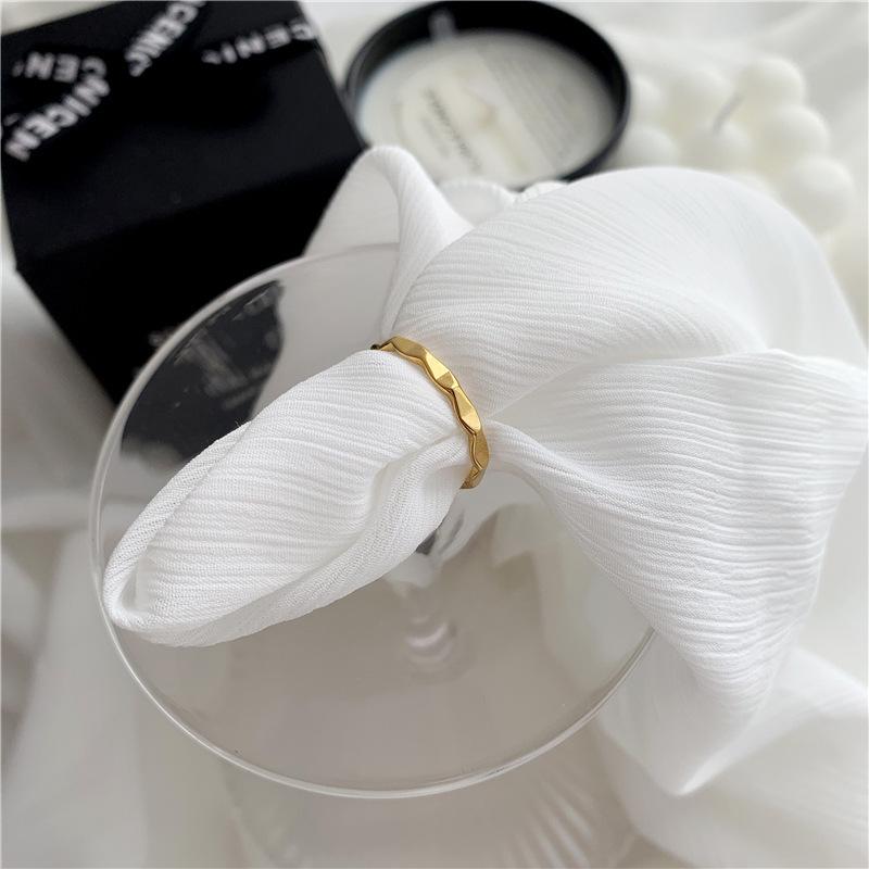 Korean Geometric Titanium Steel Index Ring: Fashionable, Simple, Celebrity Style for Women