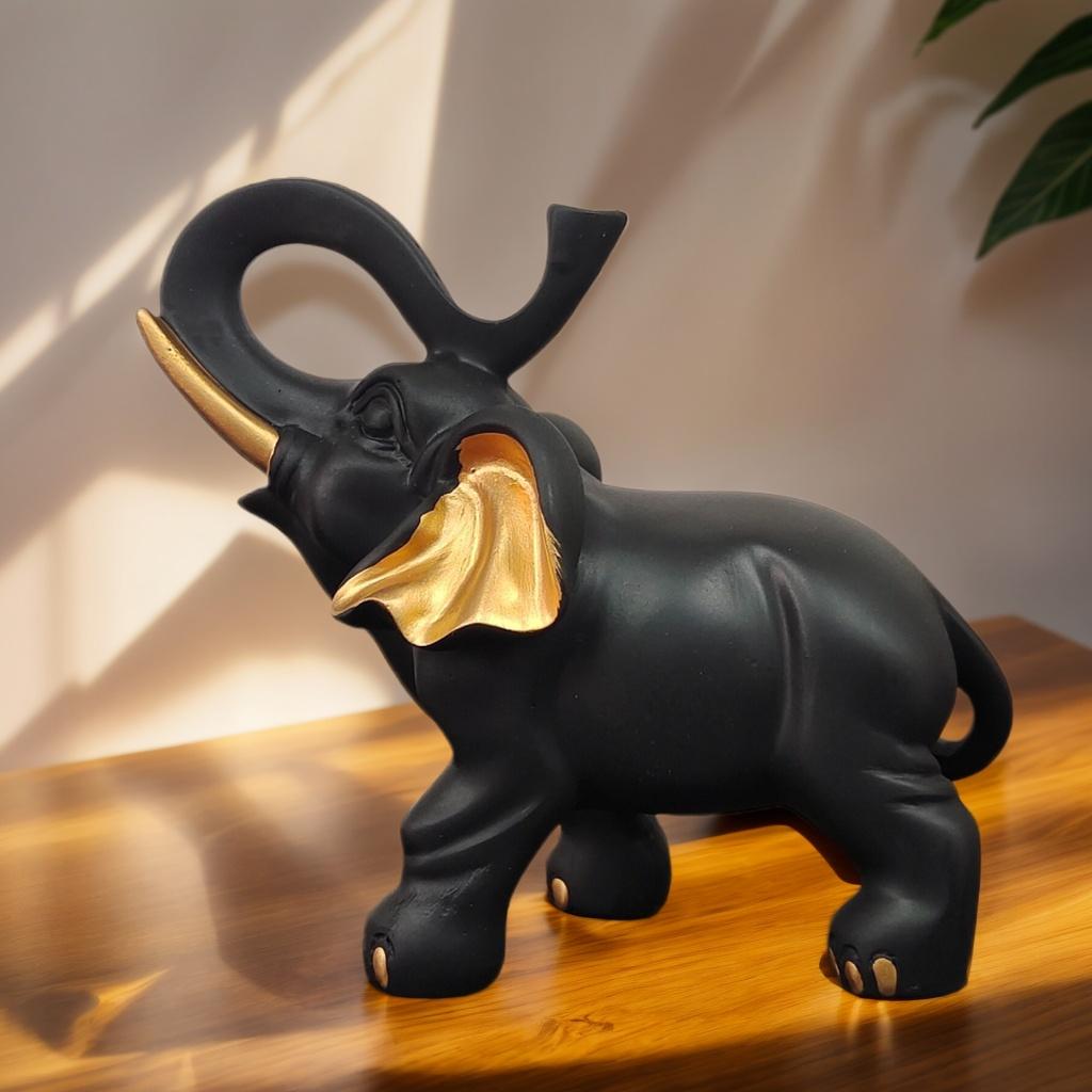 1 Piece of Black Gold Lucky Elephant Statue Ornament, Accessible Luxury Art Style, Living Room Desktop Decoration, Home Soft Decoration Display Good