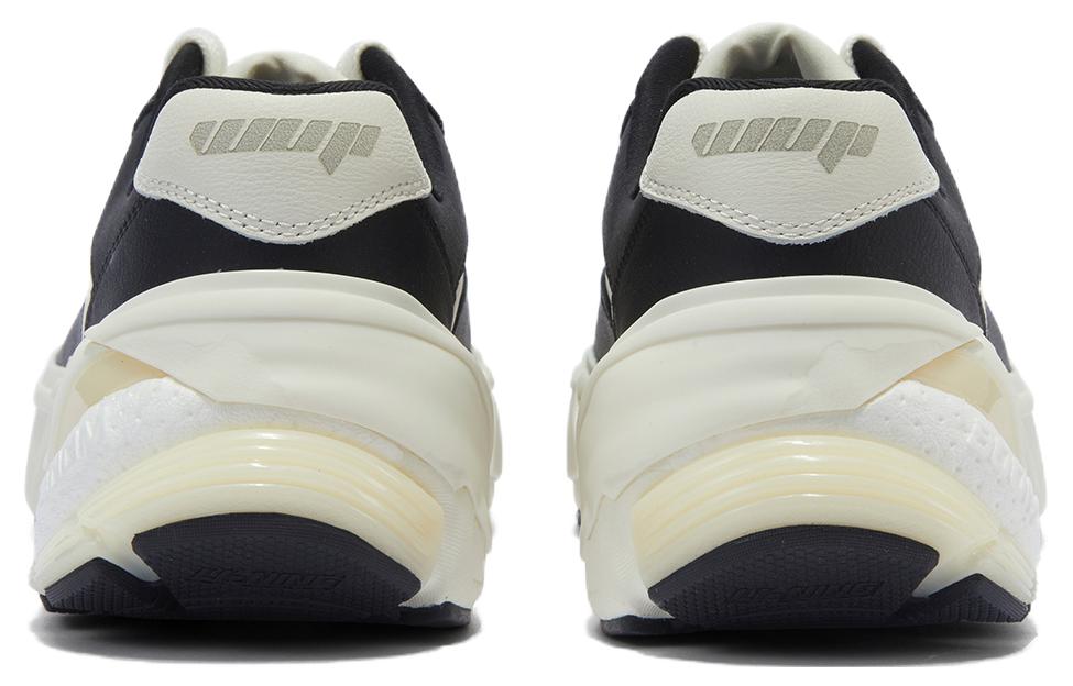Li Ning Wuji BR Comfortable Slip Resistant Abrasion Resistant Low top Skateboard Shoes Women's Black White AZGT084-3