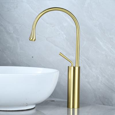 Tuqiu Kúpeľňová batéria na umývadlo so zlatým kartáčovaným povrchom  Kúpeľňová batéria Teplá studená mosadzná batéria na umývadlo Mosadzná batéria   Kuchynská batéria Otočný vodovodný kohútik na umývadlo