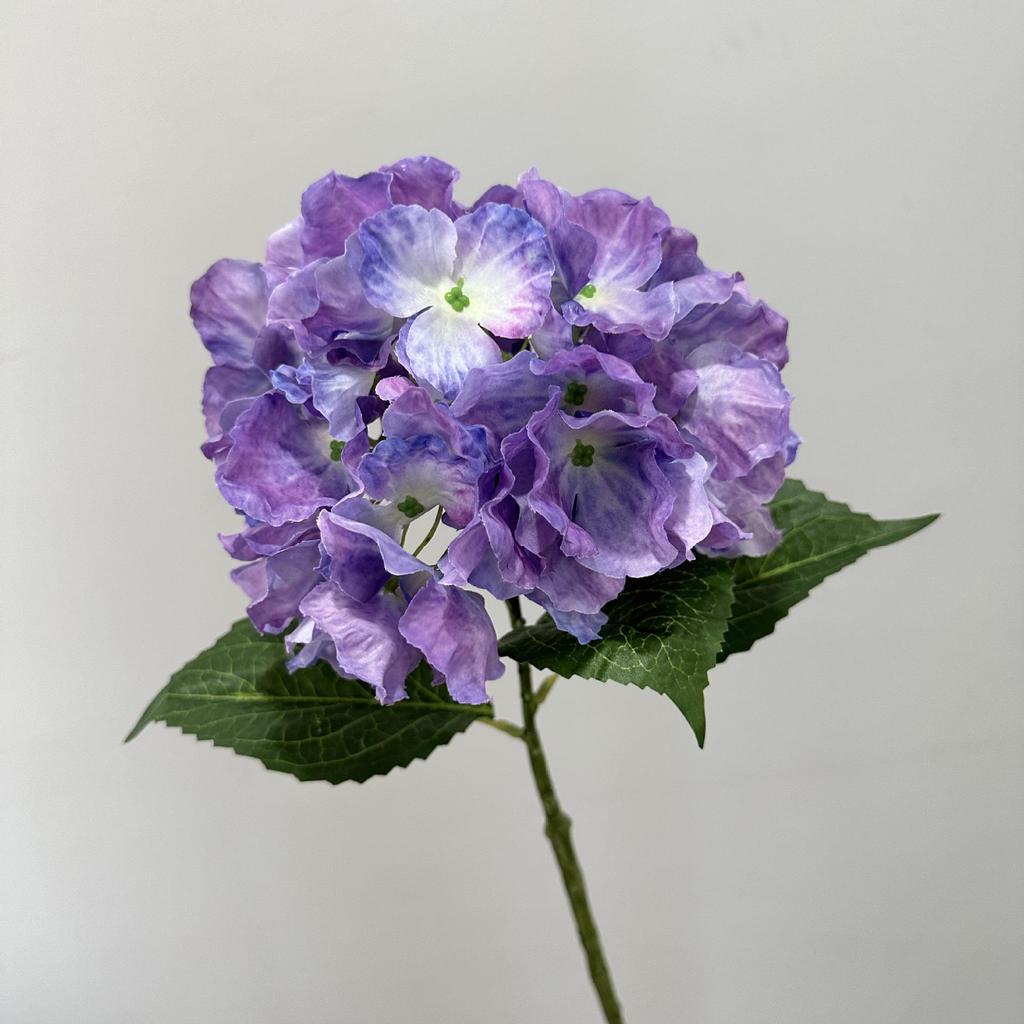 Hydrangea Silk Flower Bridal Bouquet - Moisturizing, High-Grade, Handheld for Weddings