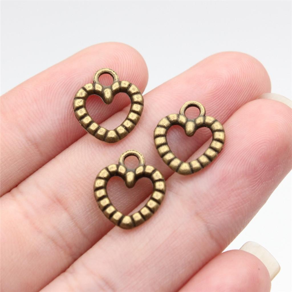 Charms Openwork Heart Pendants Vintage Jewelry Supplies QC068