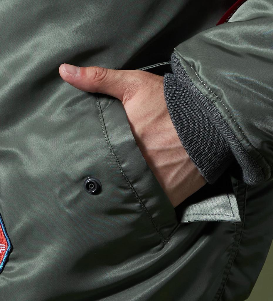 TA0527 [Alpha Industries] Herren V.GRAU