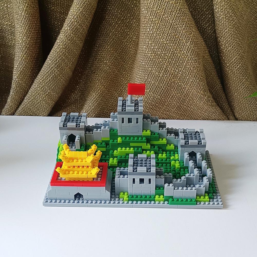 Excellent Wall Construction Blocks Designed for Adult 3D Model Playthings Home Decoration World Miracles Architecture Assembly Bricks Kits