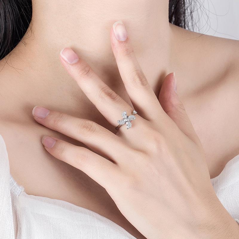 Exquisite Summer Gold-Plated Rotating Wind Chime Ring for Women