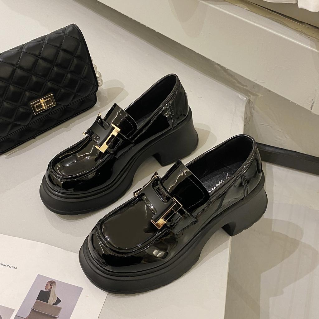 High-heeled single shoes for women, new British style small leather shoes, metal buckle thick heels for women in spring and autumn