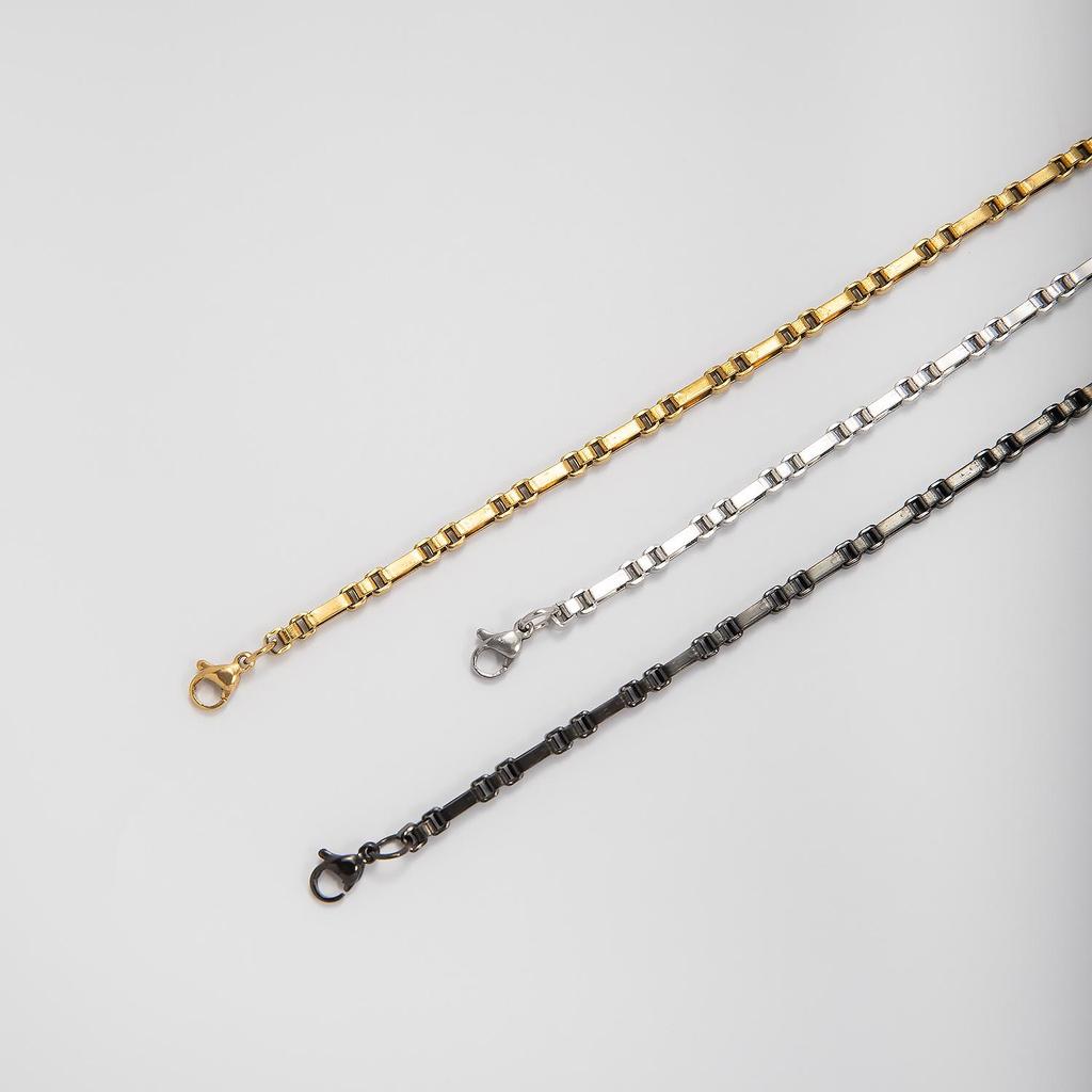 Light Luxury Stainless Steel Square Box Chain Necklace: Versatile, Simple, Fashionable