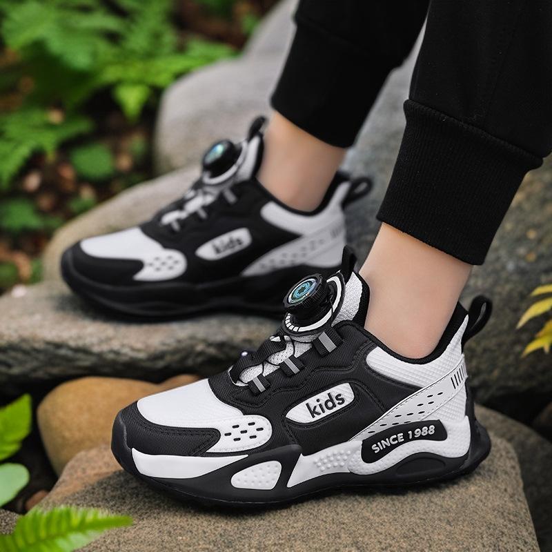 2025 Summer and Autumn New Boys Rotating Button Classmates Sports Shoes Comfortable and Lightweight Girls Running Shoes Trendy Brand