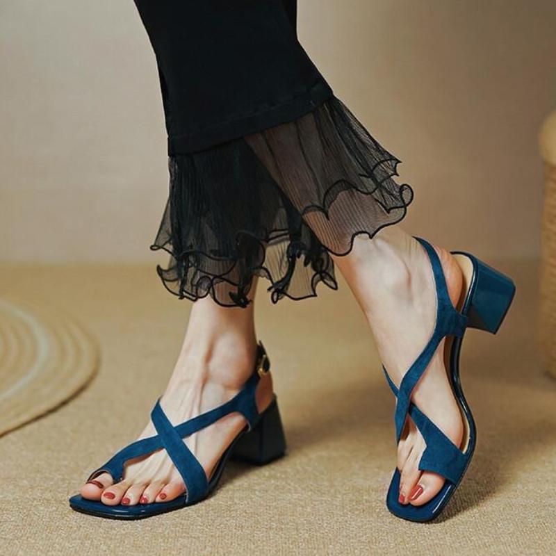 Fashion Square Heels Women's Beach Sandals for Woman One Word Summer 2025 New Blue Medium Breathable Fashion Footwear