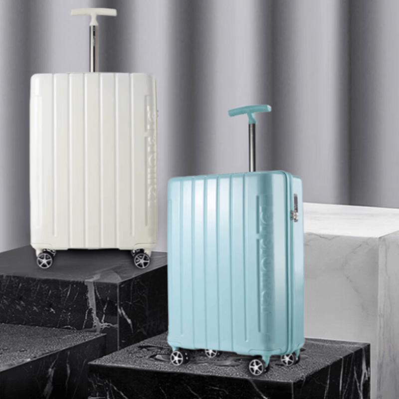 

Diplomat HM-61173-2 Hardside Luggage