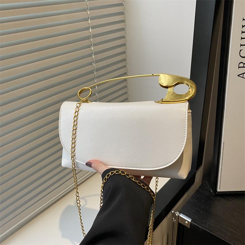 

Paper Clip Women s Small Square Bag, Korean Version Simple and Trendy Shoulder Bag, Versatile Crossbody Bags for Daily Commuting белый