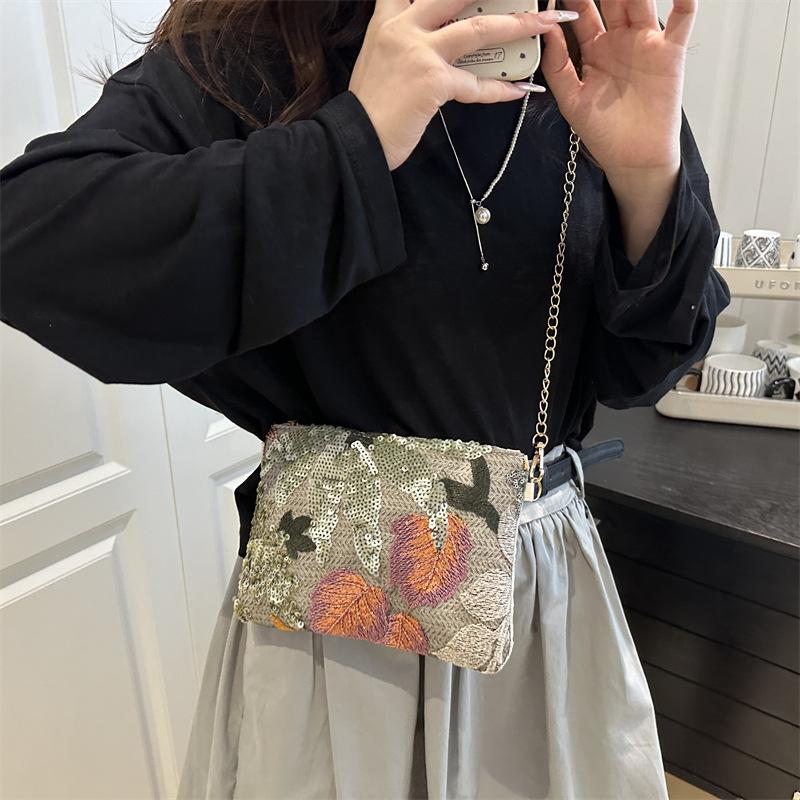 Summer Embroidery Sequin Straw Woven Shoulder Bag Large Capacity Underarm Bag
