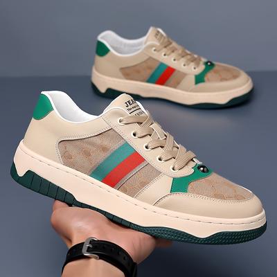 Nowe buty dla mężczyzn Płócienne buty codzienne Wiosna Jesień Trend Paski Płaskie buty do deskorolki Młodzieżowe Street Cool Sznurowane trampki