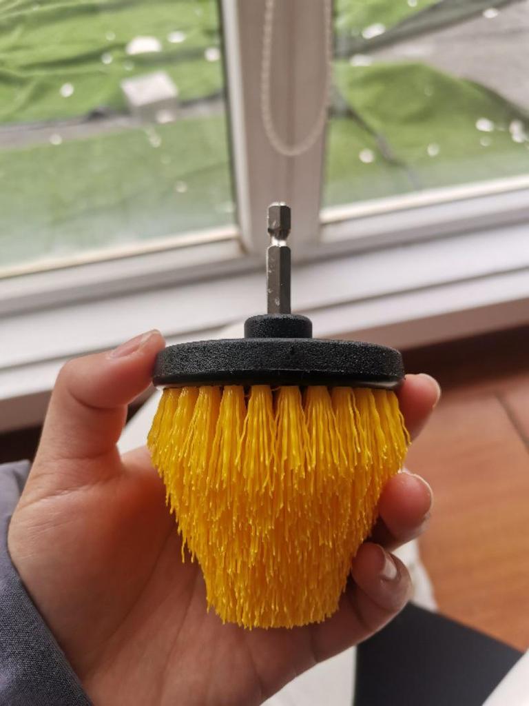 Multifunctional Electric Cleaning Brush: Drill-Attachable for Tile, Bathroom, and Car Polishing