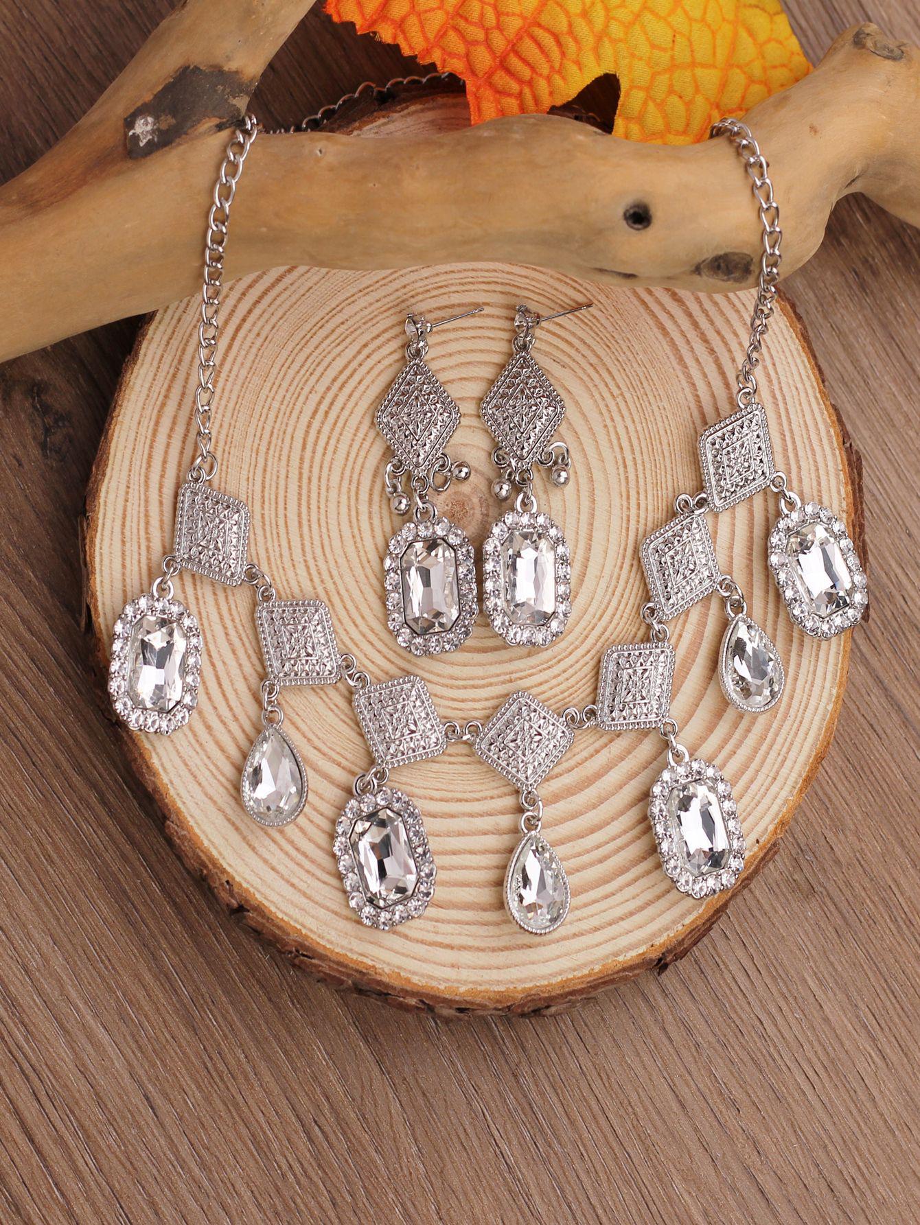 Bohemian Retro Multi-layer Rhinestone Alloy Necklace белый