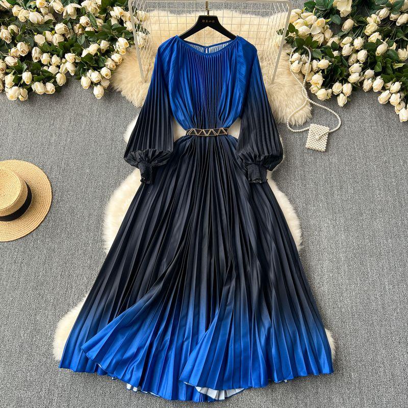 

Classy Elegance Dress Women 2024 New Design Sense Waist Slim Looking Elegant Gradient Color Pleated Formal Dress Blue All yards