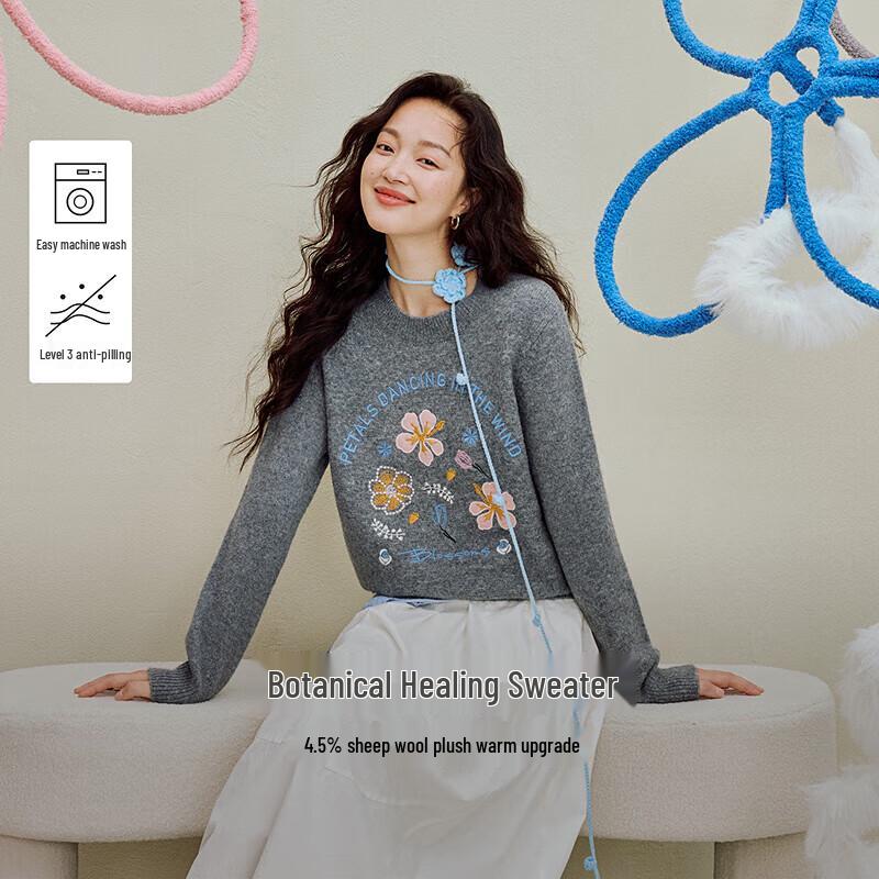 

Inman Women s Gray Series 3D Embroidered Long-Sleeve Sweater S