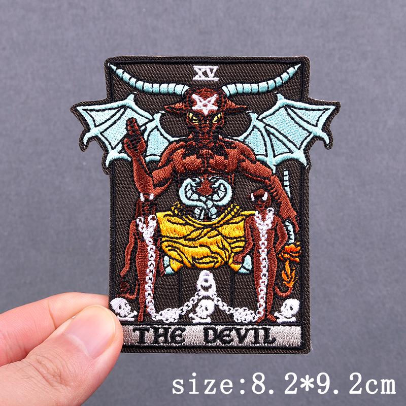 Hip Hop Punk Embroidery Patch Iron On Patches For Clothing Skull Animal Embroidered Patches For Clothes Stripe Badges Stickers