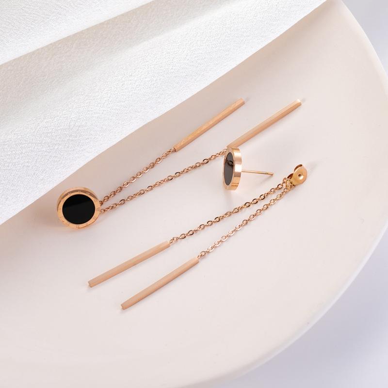 Orecchini pendenti geometrici alla moda con cerchio nero intarsiato, numeri romani, nappe a catena, acciaio inossidabile, orecchini da donna