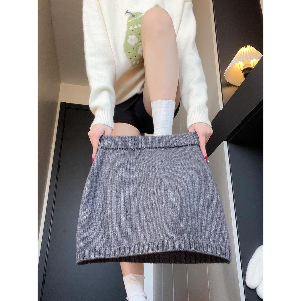 Women's Autumn/Winter Knitted Bodycon A-line Skirt - Slimming, Warm, and Stylish