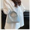 Niche Bag Women's 2025 Spring and Summer New Fashion Messenger Bag High-end Casual Portable Dumpling Bag