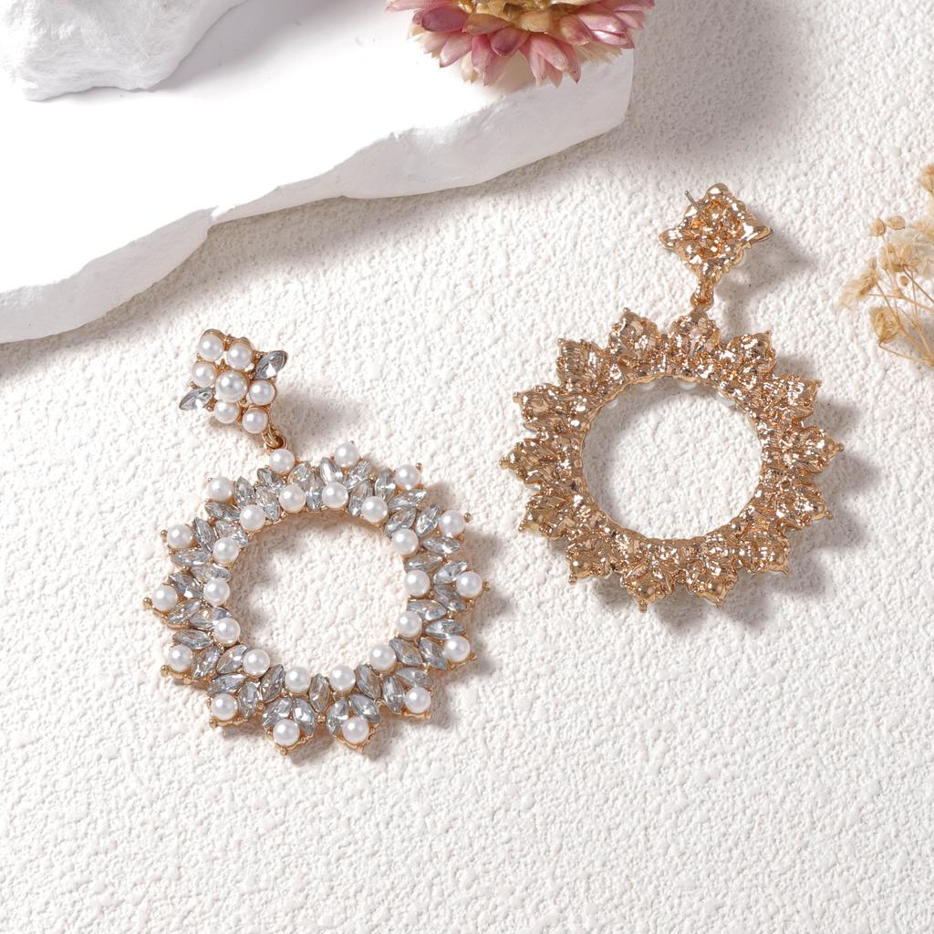 European and American Fashion Simple Bohemian Exaggerated Geometric Inlaid Glass Rhinestone Imitation Pearl Temperament Earrings Women