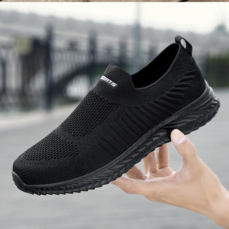 Men Shoes Lightweight Sneakers Men Fashion Running Shoes Breathable Slip On Wear-Resistant Men Sneakers Zapatillas