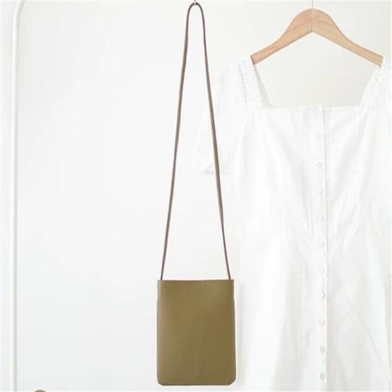 Vertical Crossbody Bag Fashion Minimalist Soft Shoulder Bag Literary Casual Magnetic Buckle Shoulder Bag Woman Messenger Bag