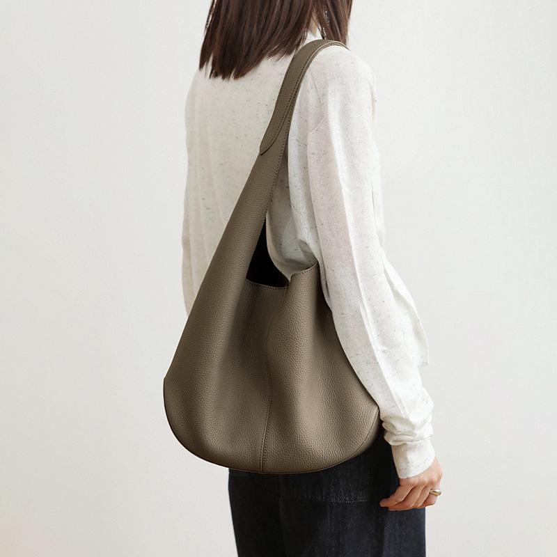 Women's Genuine Leather Large Capacity Underarm Tote Bag - Versatile, High-End Bucket Shoulder Bag for Commuting