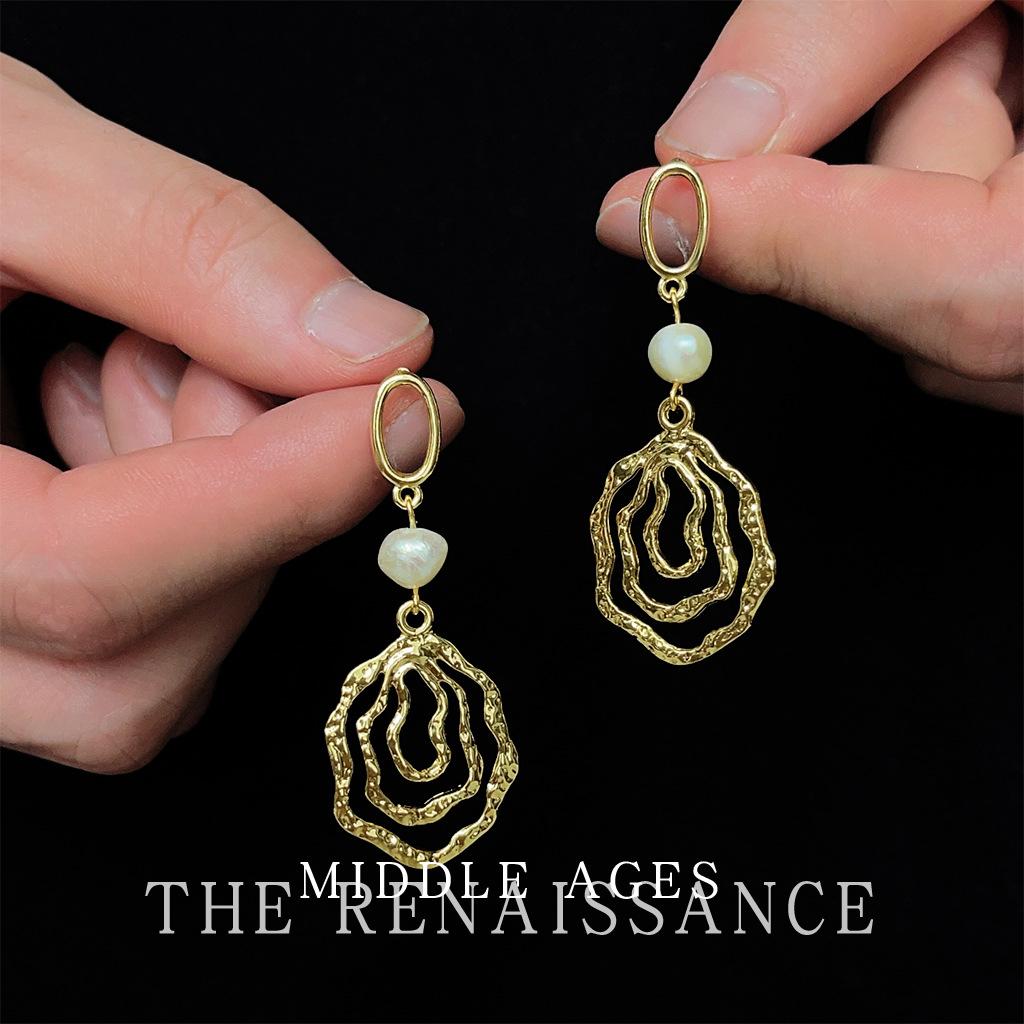 

Medieval Baroque Freshwater Pearl Earrings Plated 14K Gold Natural Handmade Earrings Women s French Retro