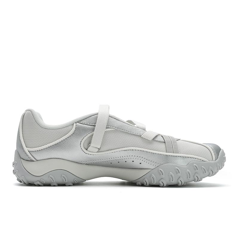 Fila Pebble Sandal Ballet Shoes Retro Series Fashion Trend Comfortable Water Shoes Women sandals Silver F12W522405FSW