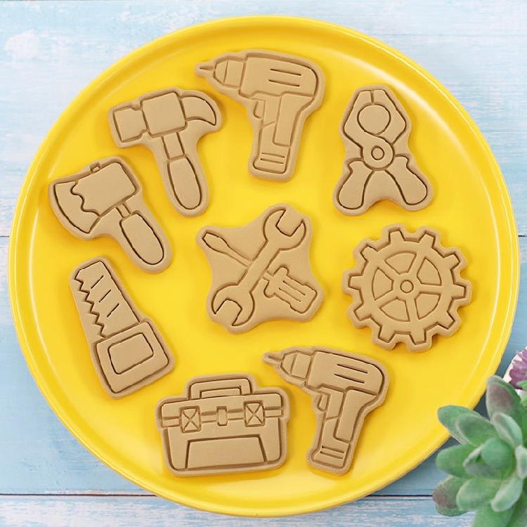 8 Pack PP Material Biscuit Cutters Push-type Household Cookie Cutters for Child