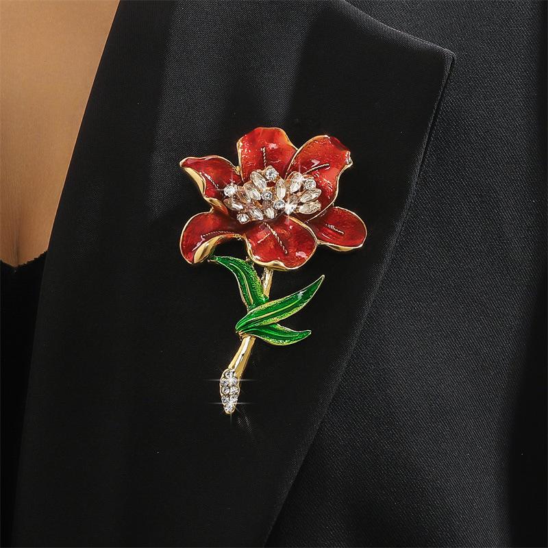 Fashionable Versatile Lily Flower Brooch