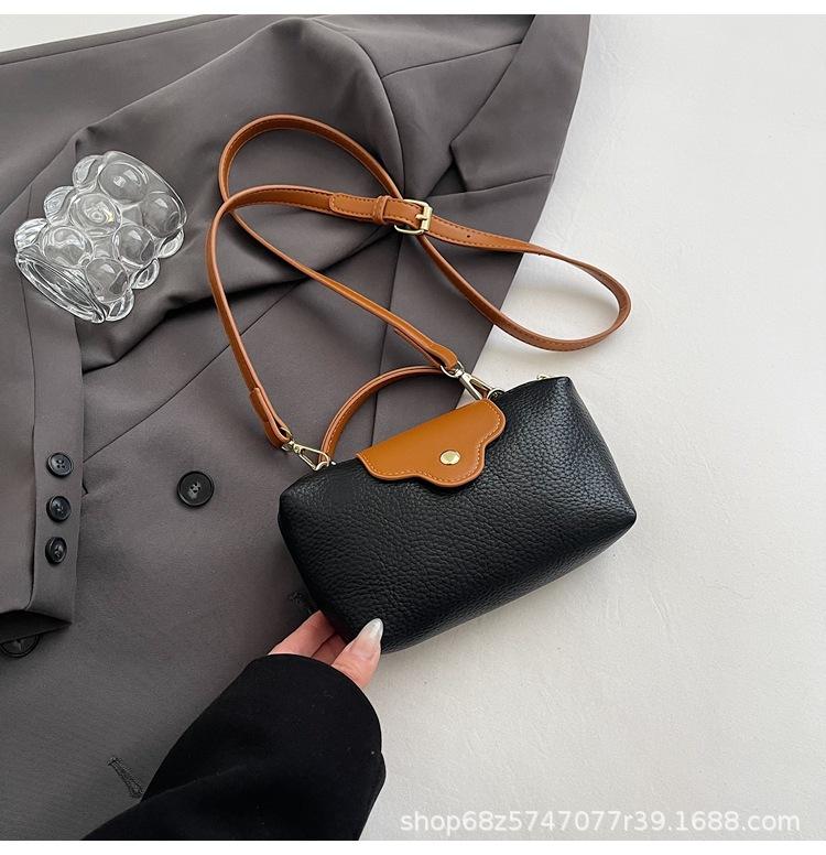 European and American new niche design, contrasting pebble pattern handbag, temperament, versatile casual crossbody coin purse for women