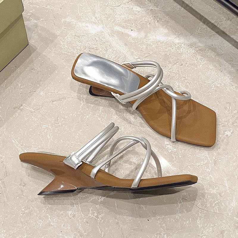 Fashion Summer New Mid-heel Slippers Women's Square Head Open Toe Thin Strap Set Foot Anti-slip Wear-resistant Slope Heel Shoes