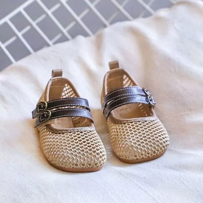 Children's Shoes Korean Girl Princess Shoes Breathable Hollow Net Sandals Children 1-2 Years Old Soft Sole Toddler Shoes