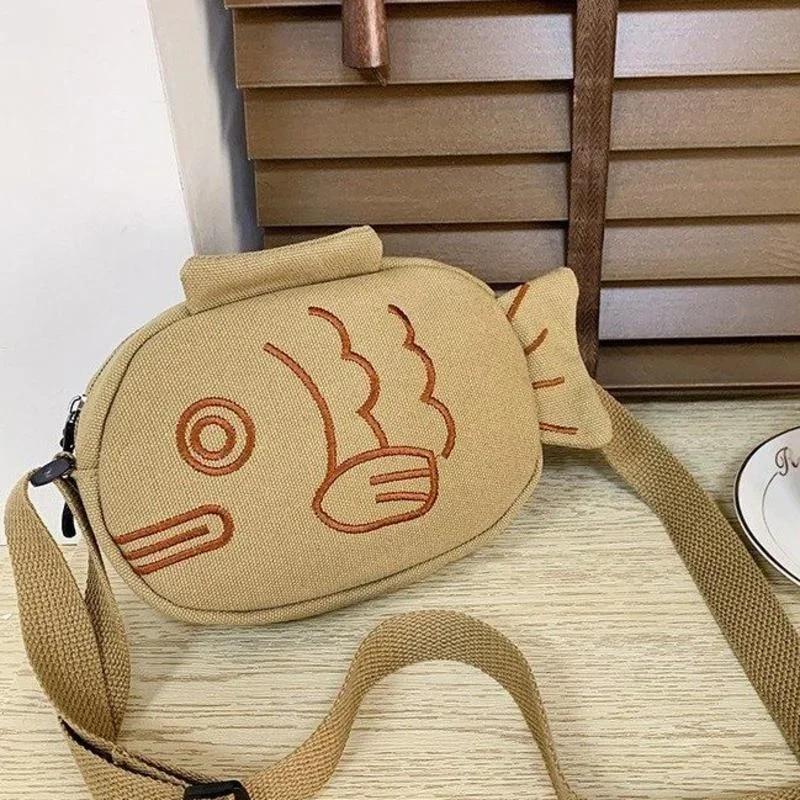 Cute Canvas Messenger Bag Japan Style Embroidery Fish Shape Portable Zippered Small Purses Handbags Mini Crossbody Bag