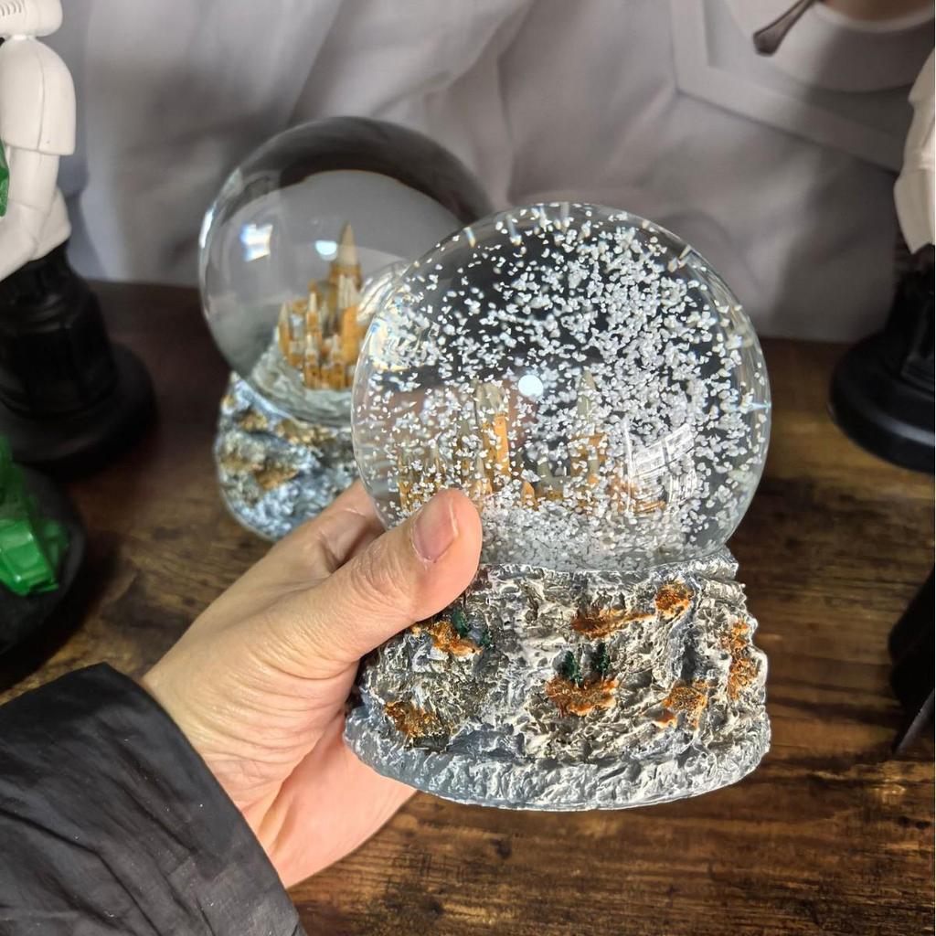 Harry Castle Snowflake Crystal Ball Ornament - Hogwarts School of Witchcraft & Wizardry
