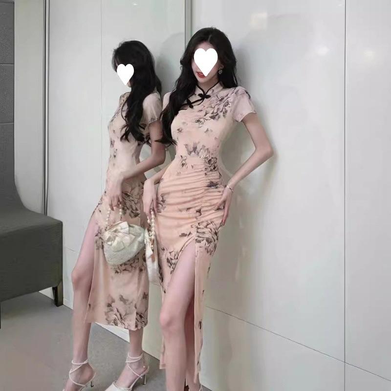 Retro Guochao Printed Improved Cheongsam High Split Fork Daily Hip Wrap Pleated Waist Medium and Long Dress