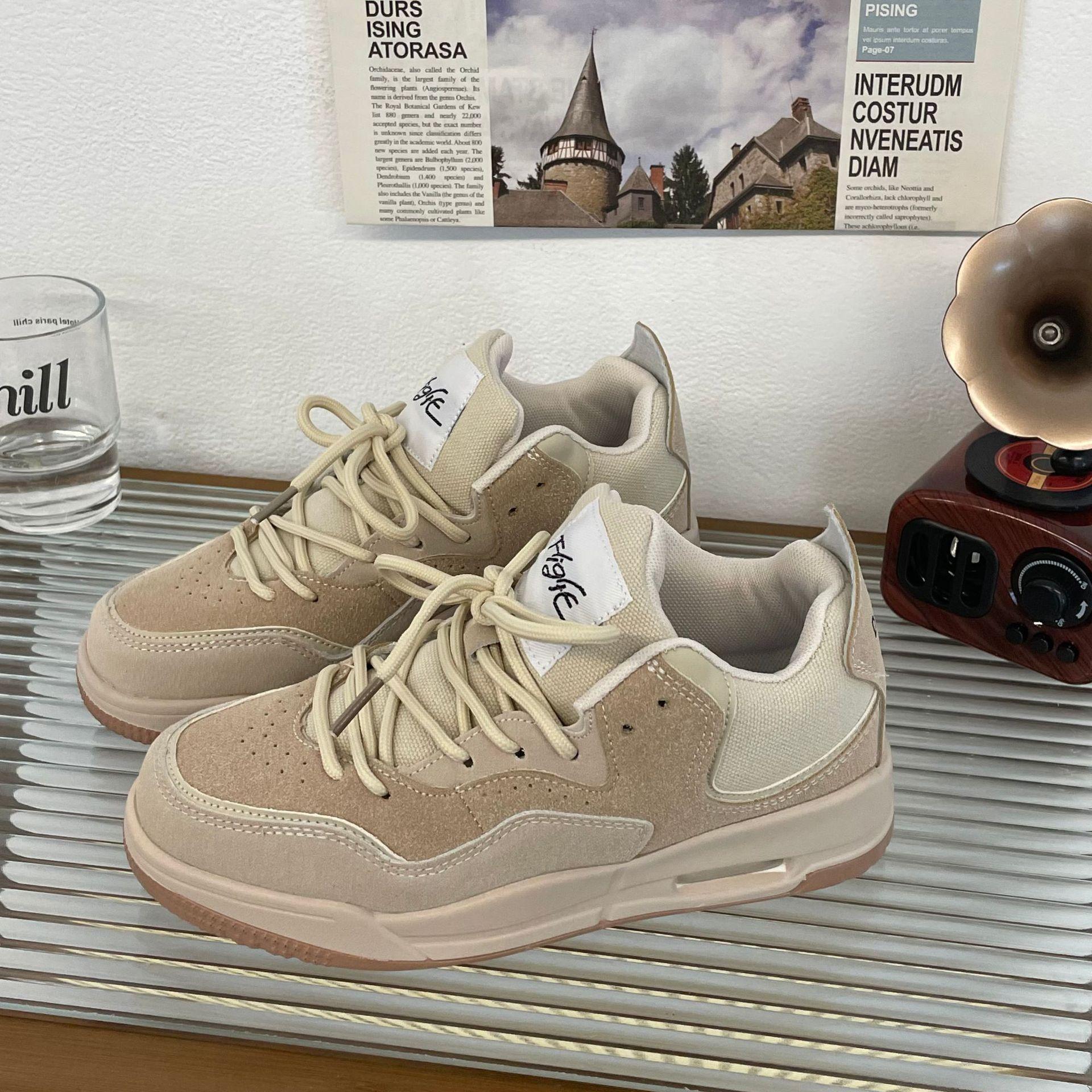 

2024 Баскетбольні черевики для чоловіків, дихаючі кросівки для пар на платформі, жіночі повсякденні кросівки для бігу 44