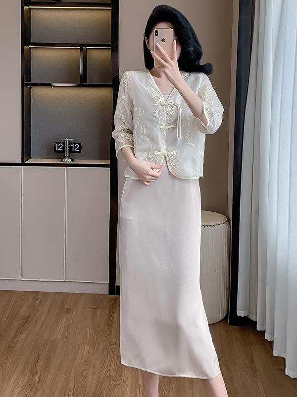 

Women s White Satin Two-Piece Dress with Frog Button - Modern Chinese Style M