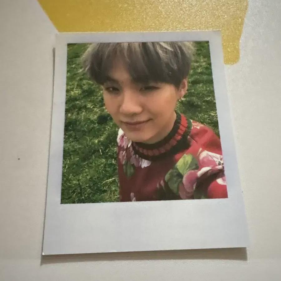 

BTS Фотокарточка Youngpoever Suga