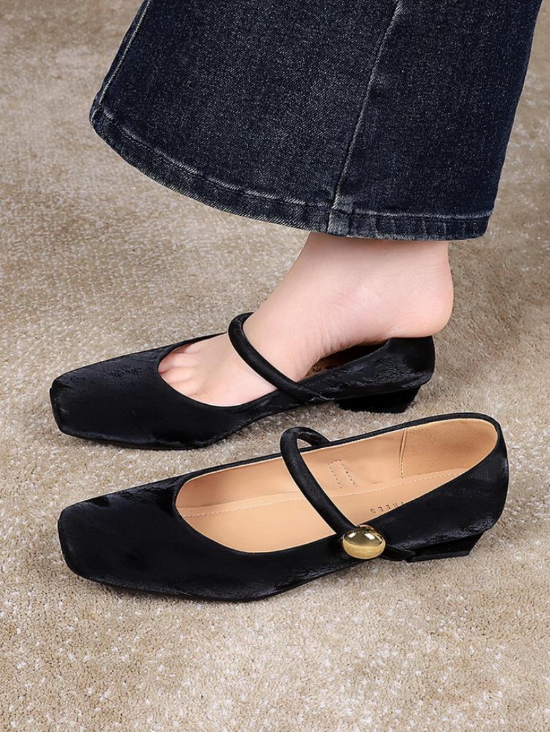 

Модные французские ретро туфли-лодочки на толстом каблуке с квадратным носком, красивые балетки на низком каблуке, туфли с металлической пряжкой с одной полоской, повседневные универсальные 34